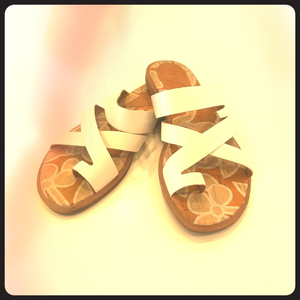 Women’s Shoes